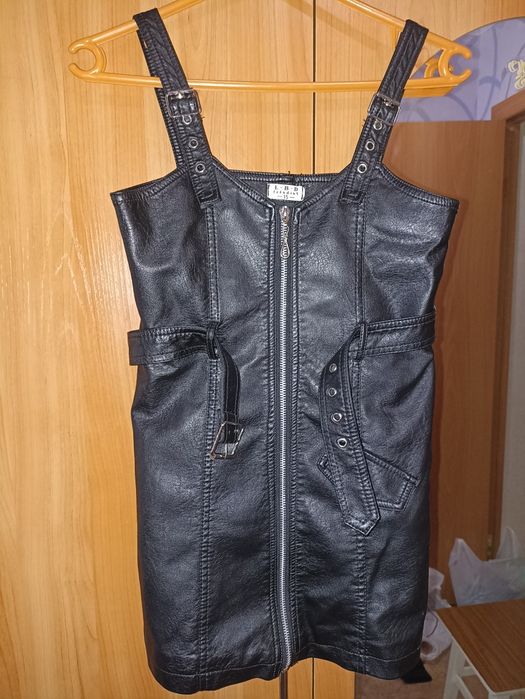 Сарафан кожанный на девочку рост 120-140