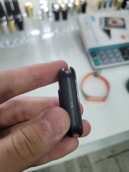 продам mi band 4