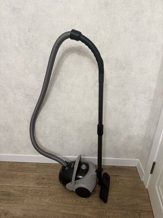 Продам пылесос Samsung