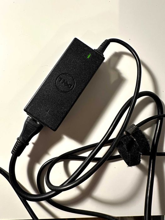 Laptop DELL N4000 CPU