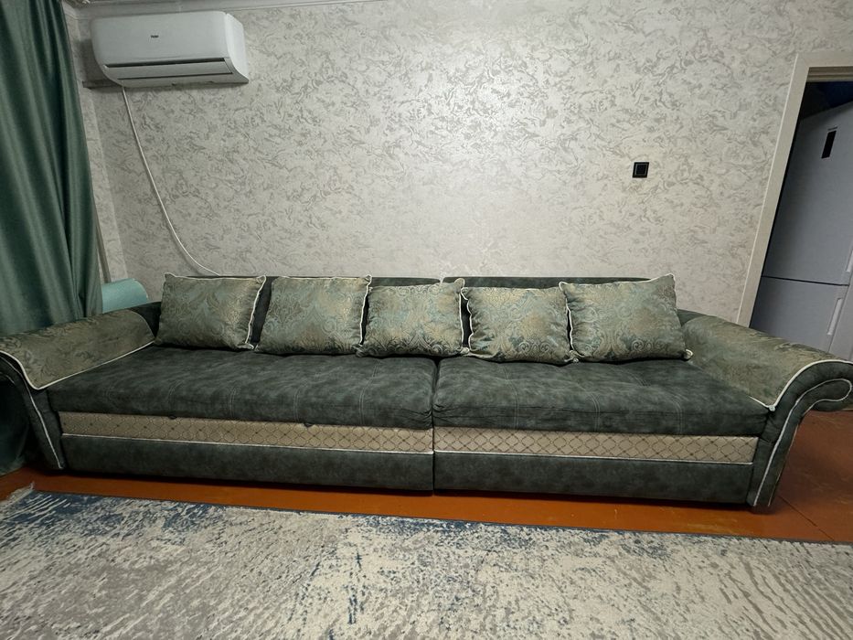 Диван 3,60 глубина 100см
