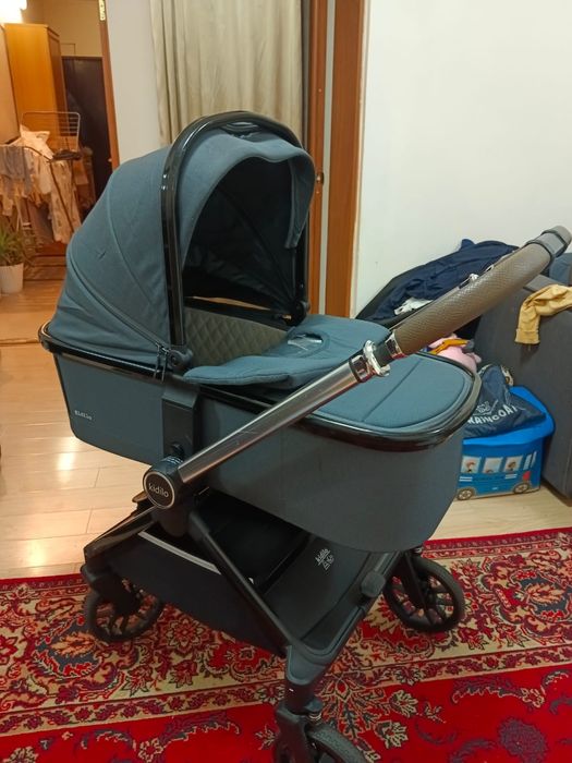 Продам коляску 2в1 kidilo D900