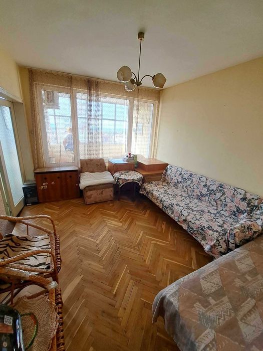 Продава се Четиристаен апартамент в Варна, Централна поща - 116 кв.м за 1854 €/кв.м - Снимка #1