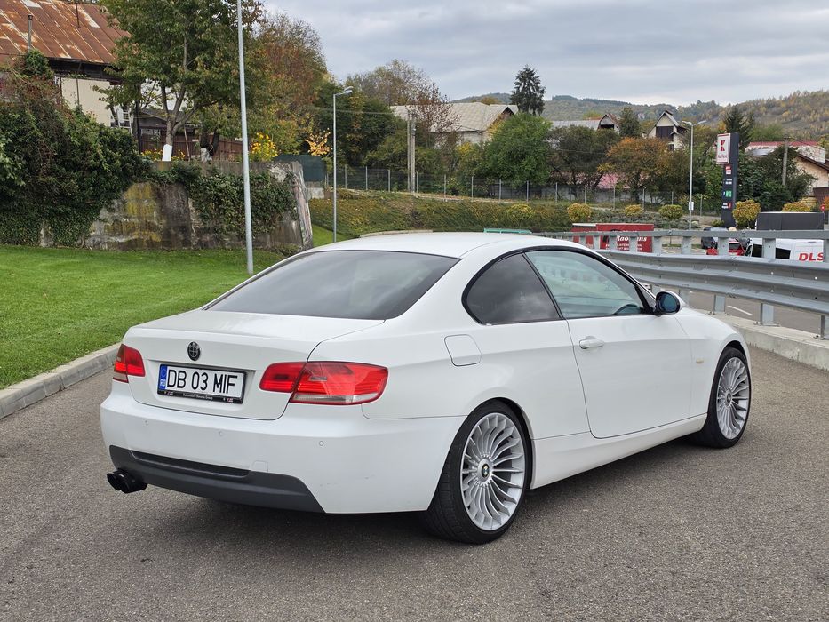 Bmw Seria 3  E92 2.0i
