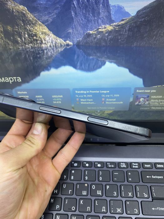 Iphone 16 128gb  Black