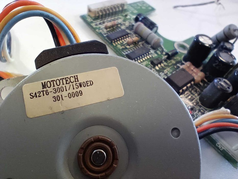 Motorașe pas cu pas (stepper motors) Mitsumi, Airpax, Mototech