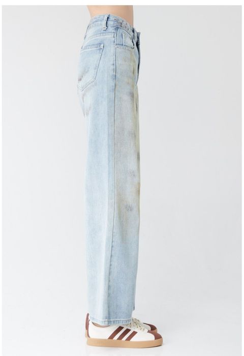 Джинсы новые, стильные