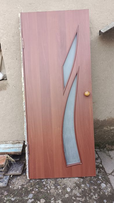 Есік сатылады 4еу