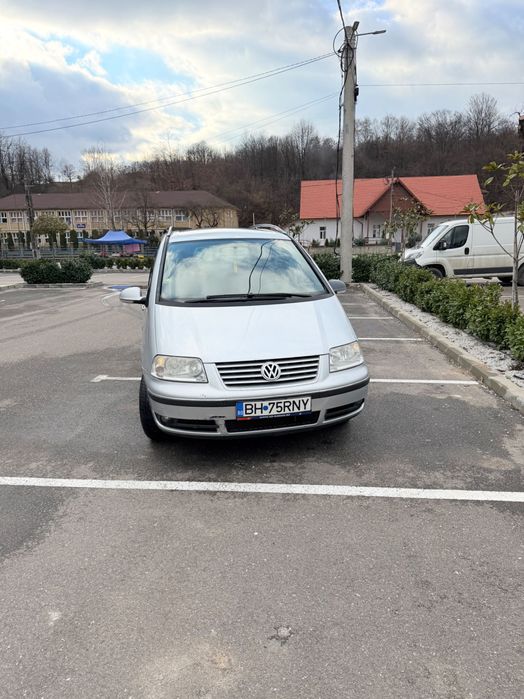 Vând Volkswagen Sharan-Stare PERFECTĂ de Funcționare