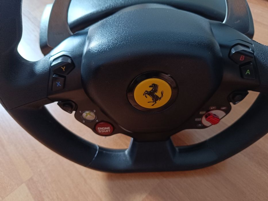 Volan Thrustmaster 458 Italia xbox 360,pc