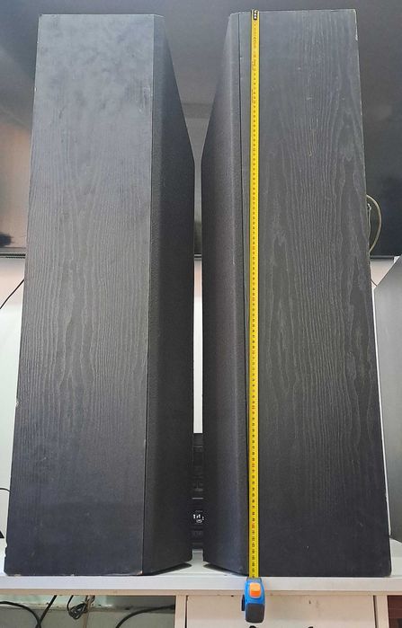 Boxe Coloană SONY SS-E571V – 160W – 8 Ohmi – Made in UK – 3 Căi – Sunet Puternic și Clar