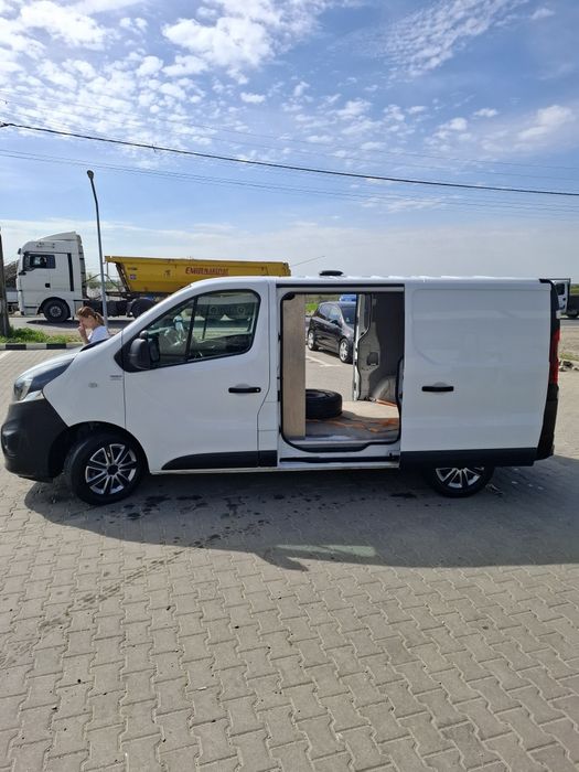 Opel vivaro 2019