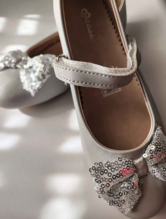 Красиви детски обувки