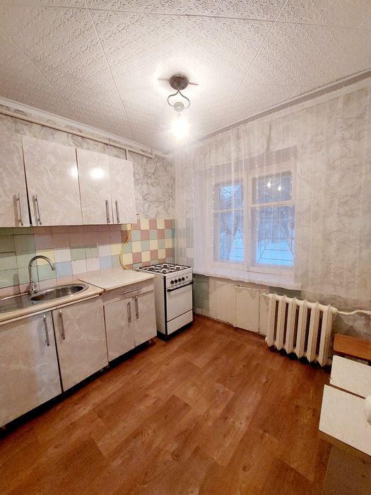 Сдам 2х комнатную квартиру в центре города.