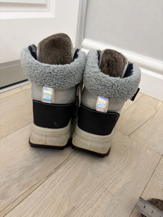 Детские зимние ботинки