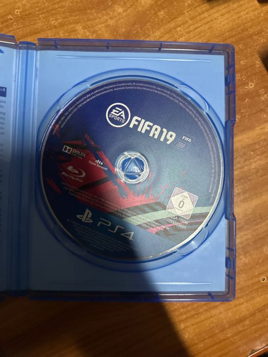 Joc fifa 19 ps 4