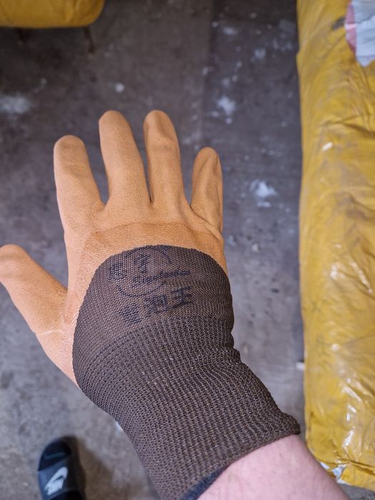 Перчатки оптом Уральск