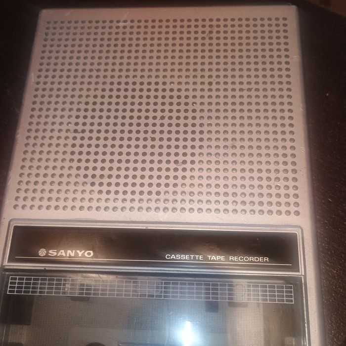 Casetofon Vintage Sanyo Model Slim 3E - Japonia