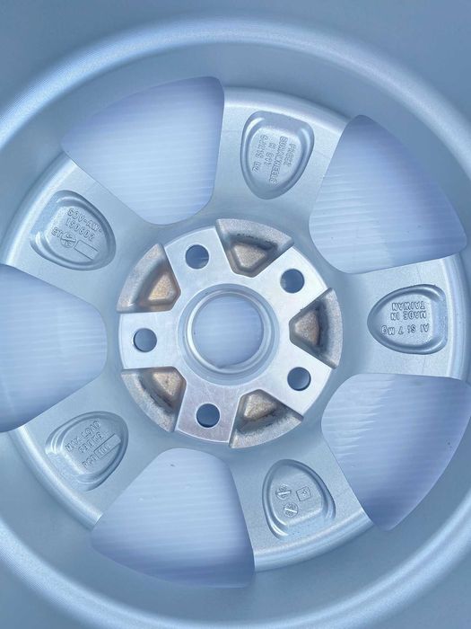 Janta jante R15 Renault Kangoo 2 2009-2020 noua originala 5x108