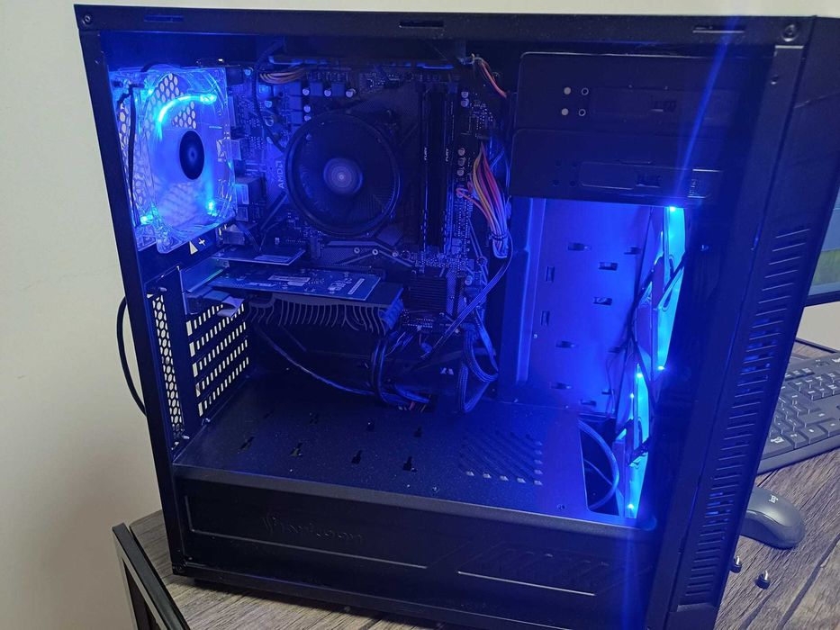 PC AMD Ryzen5 4500 6C/12T 3.6 GHz, 32 GB RAM DDR4, GeForce GT710-2GB, 500 GB SSD + Monitor ODYSSEY G3 27" FHD/144Hz/1ms