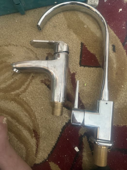 Смеситель для ванной