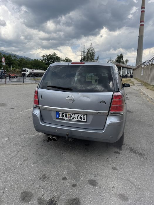 Opel Zafira 1.9 150кс
