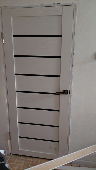Продам межкомнатные двери