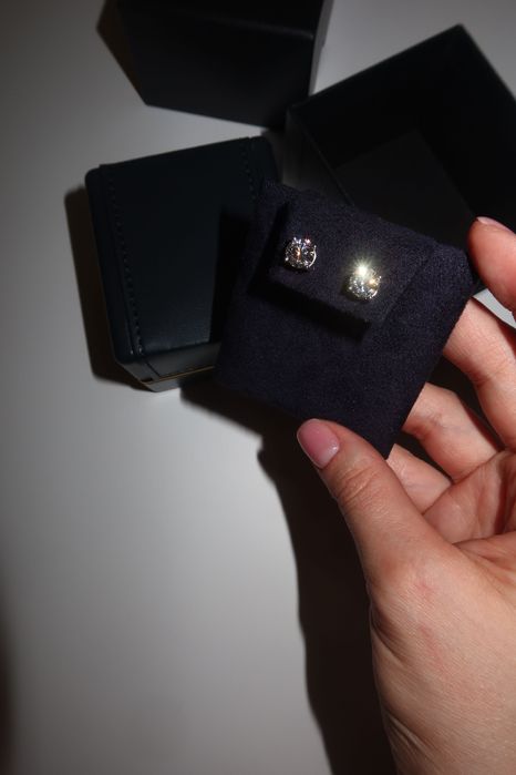 Бриллиантовые пусеты