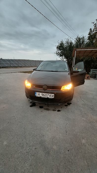 Продавам VW POLO 1.6 TDI