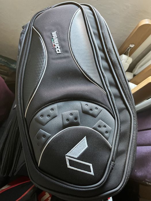 Vand genti laterale pentru motor Vanucci noua