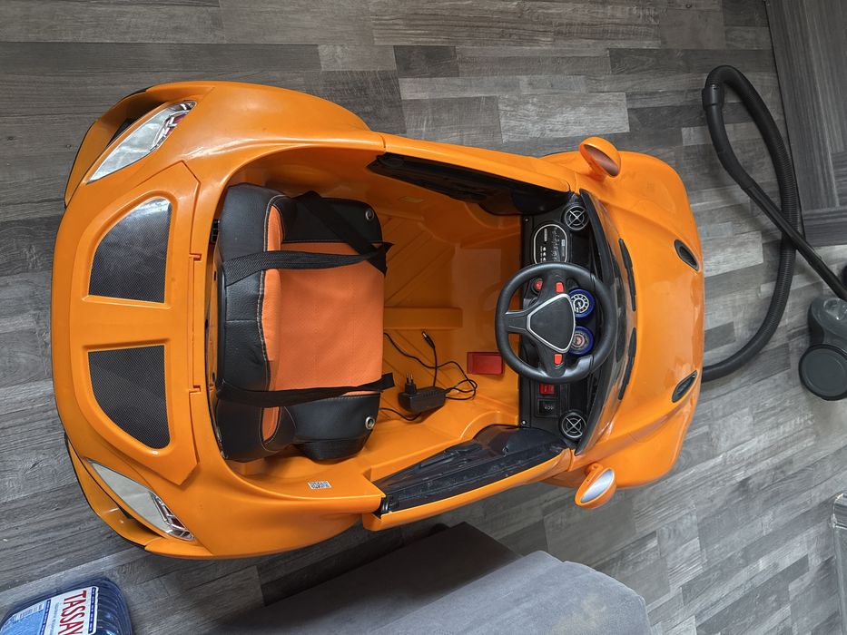 Продам детскую электро машину