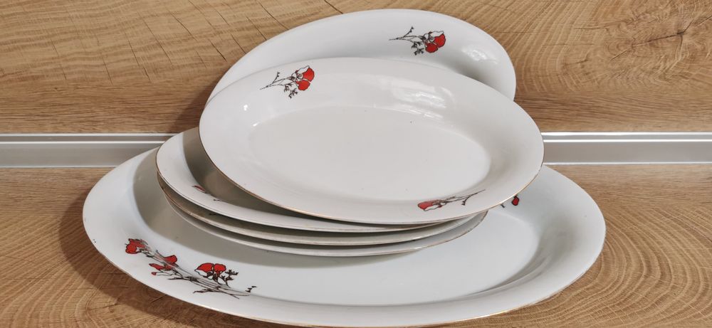 Продавам домашни потреби