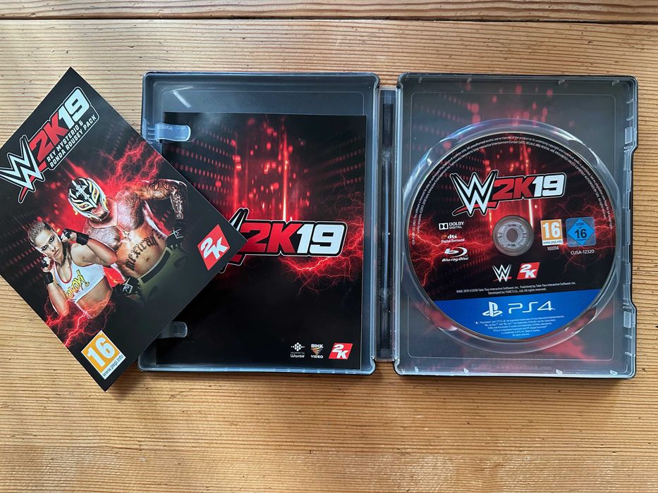 Колекционерско издание на КЕЧ WWE 2K19 PlayStation 4 PS4 PlayStation 5 PS5 Метална кутия