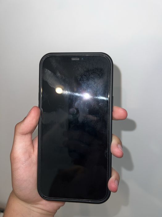 Iphone 12 PRO Max - 72% Baterie