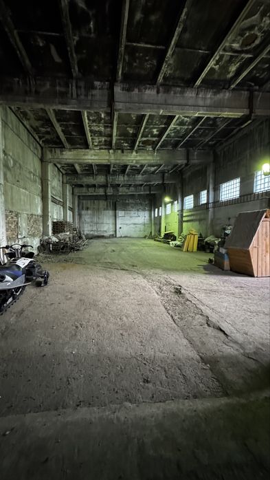 Огромный бокс в аренду