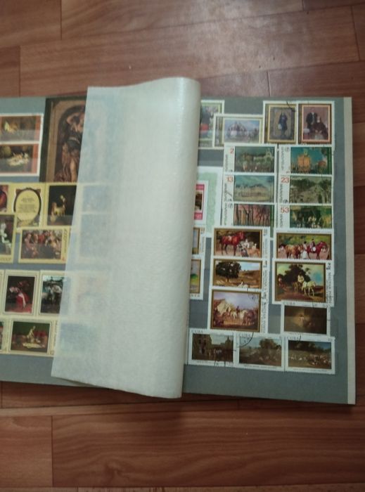 Кляссер с почтовыми марками