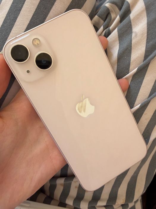 Продам iphone 13