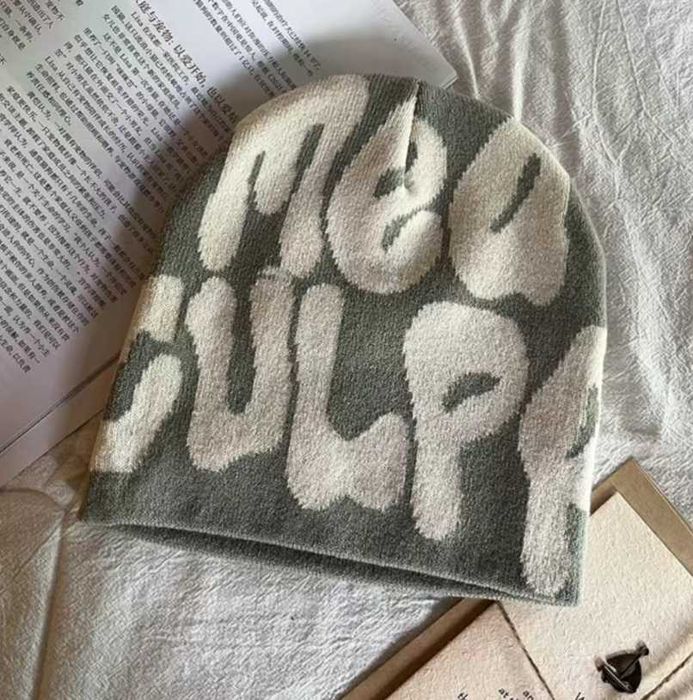 шапка есть еще другие цвета