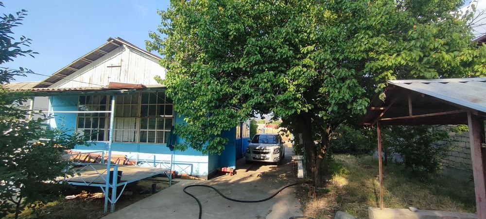 6 sotix Dacha sotiladi Parkent tumani soy boyida