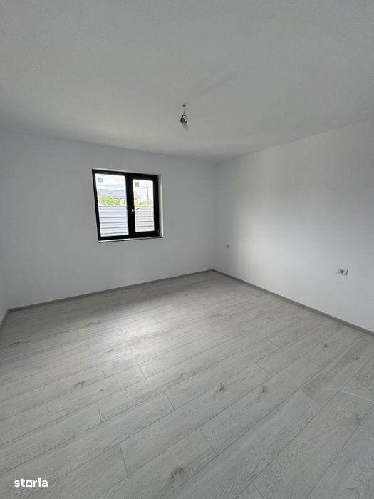 Vand Casa noua in Cordun