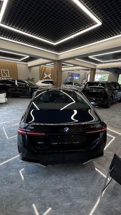 BMW i5 eDrive40L 2025

Yil: 2025
Probeg: 5 000 km
Kuzov: Sedan
Yoqilg‘