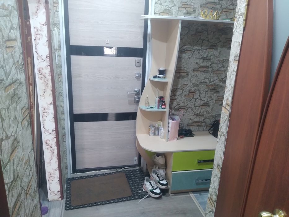 Здам 1 комнатную квартиру.