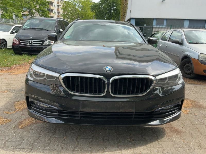 BMW 5er 520d Sport Line 2017
