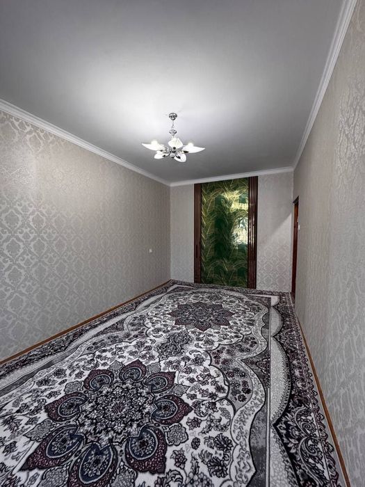 Assalomu aleykum. 2-qavat 4etajli panelniy dom. 1 xonali. Yangi remont