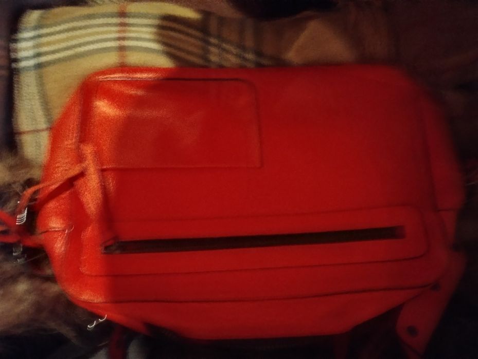 Christian Louboutin оригинална чанта