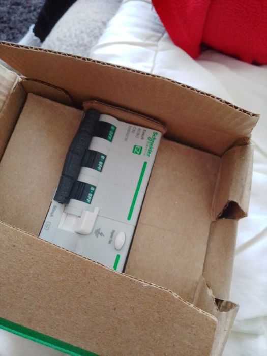 Diferențial Schneider C32 3P+N