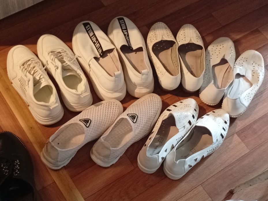 Продаю летнюю обувь 41 р