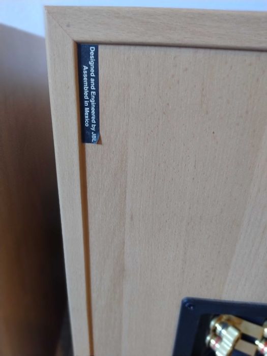 Тонколони JBL Northridge E Series E50