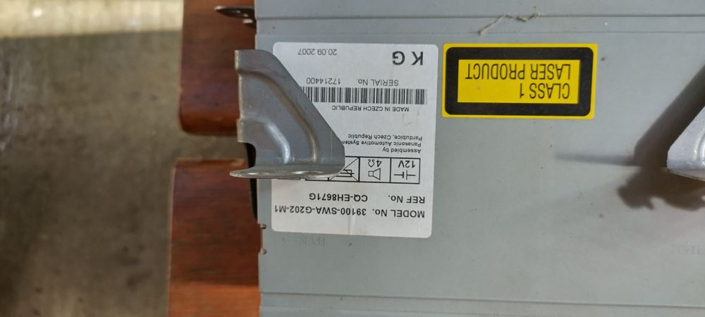 Vand , schimb Radio cd mp3Honda CRV