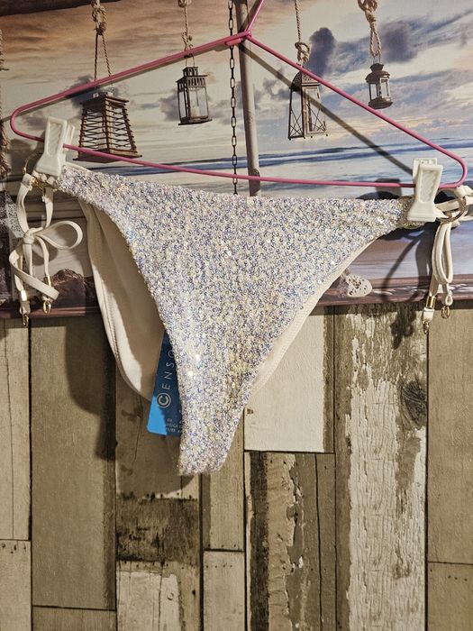 Бански комплект.